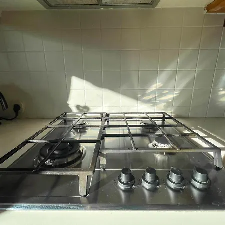 Dwarfs Overlooking Julian Alps Near Bled 度假居 *