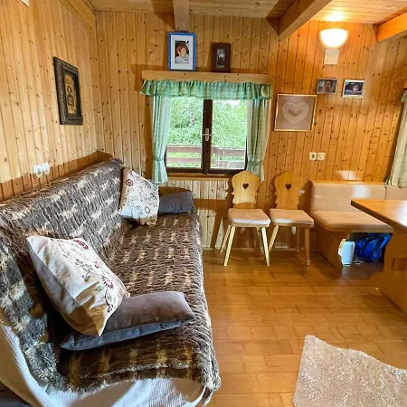 Dwarfs Overlooking Julian Alps Near Bled * 耶塞尼采