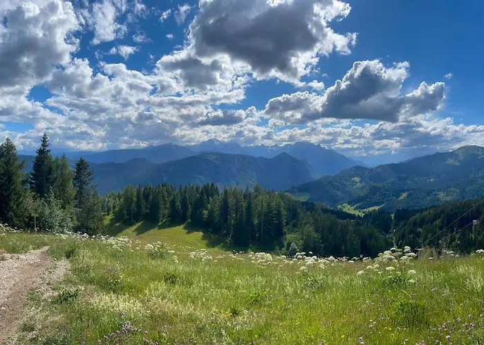 Tatil Evi Dwarfs Overlooking Julian Alps Near Bled