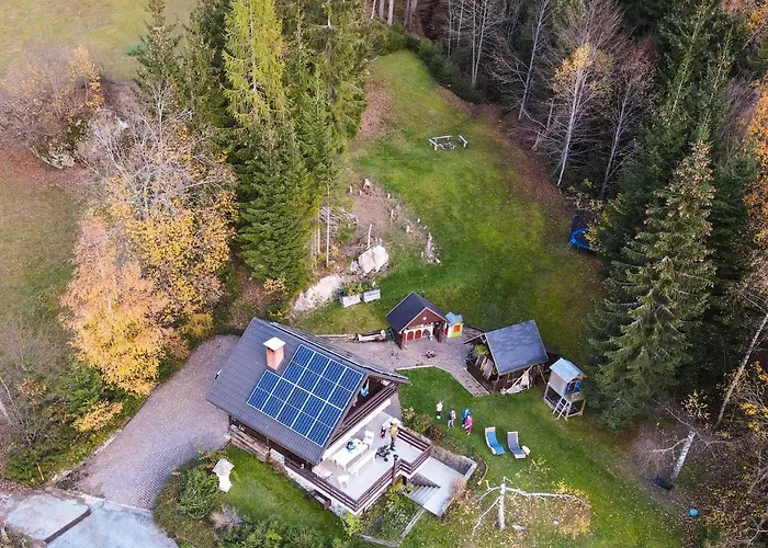 Dwarfs Overlooking Julian Alps Near Bled Ferienhaus *